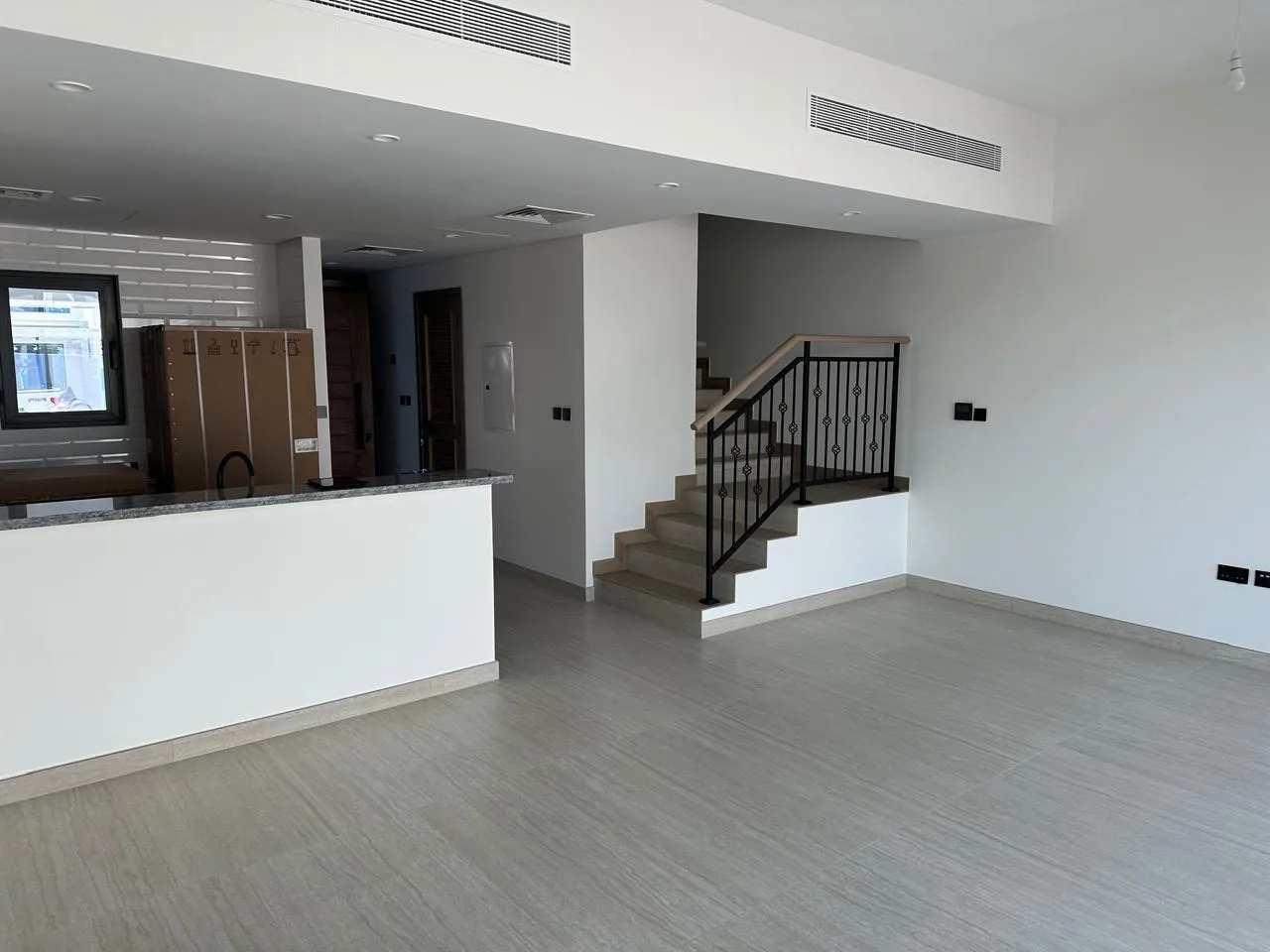 Single Row | Near Park and Pool | Keys in Hand