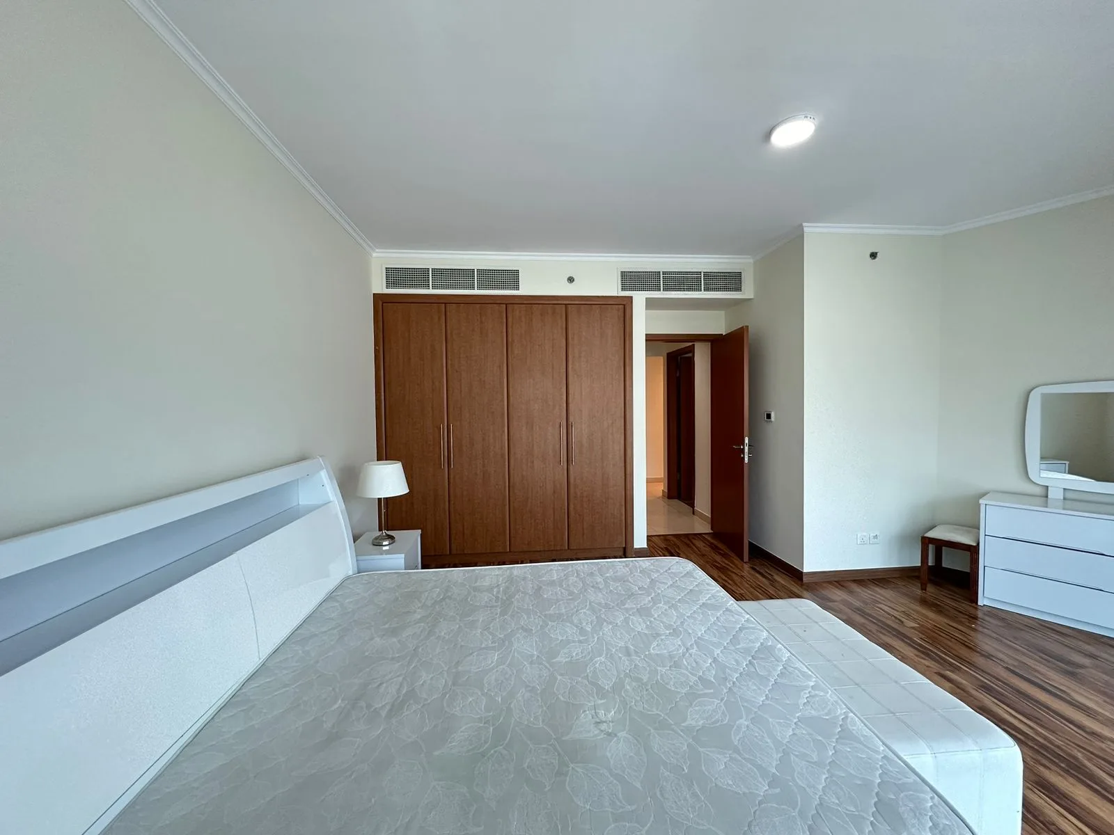 Exclusive | Fully Furnished | Near to Metro