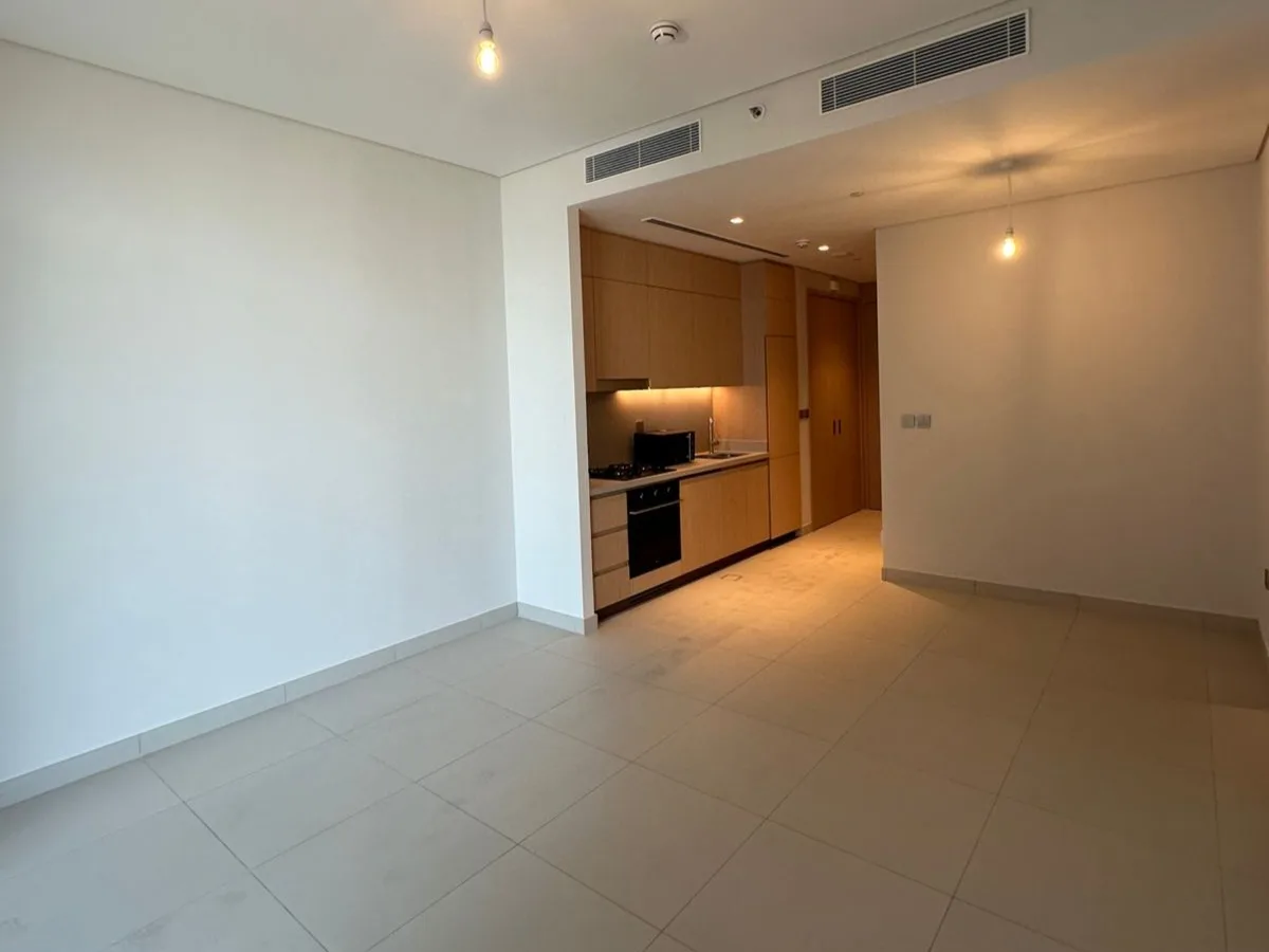 Creek View | Dubai Mall Access | Prime Location